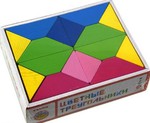 Цветные треугольники. Геометрические фигуры из дерева